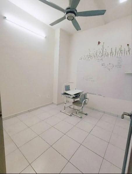 1.5-storey Terraced House for Rent in Bukit Indah (Iskandar Puteri (Nusajaya)) - YC Fung - Study - PropertyGuru.com.my
