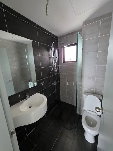 Kondominium untuk Disewa di Platinum Arena - Geoff Lim - Bathroom - PropertyGuru.com.my