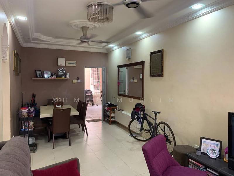 Pangsapuri untuk Dijual di Laman Suria - Ahmad Muslim - Dining Room - PropertyGuru.com.my