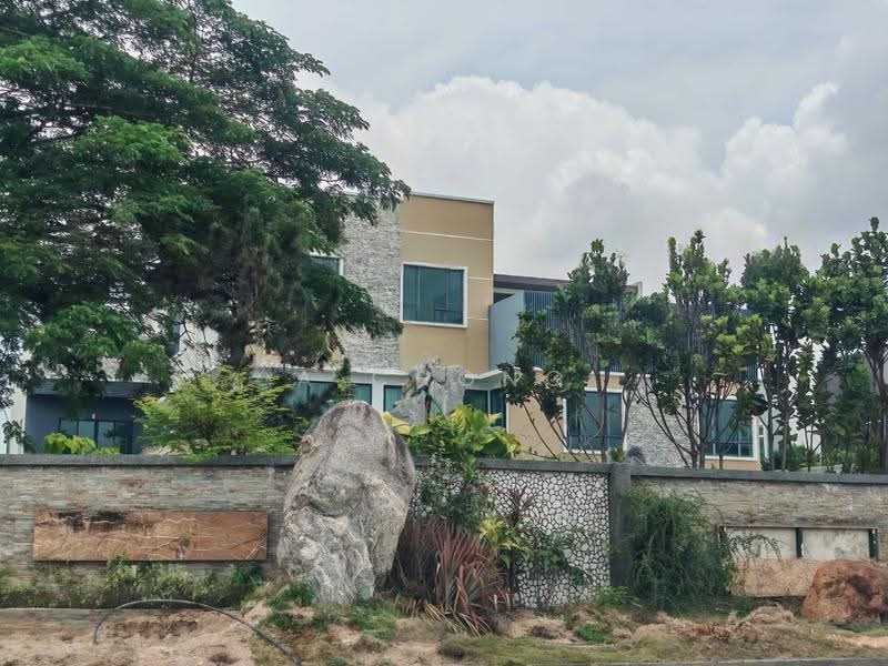 Bungalow House for Sale in Paya Rumput (Melaka) - A Chong - Exterior - PropertyGuru.com.my