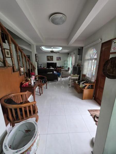 2-storey Terraced House for Sale in Subang Jaya (Selangor) - Baljeet Singh - Living Room - PropertyGuru.com.my