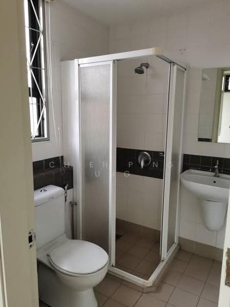 Rumah Teres untuk Dijual di Desa Parkcity (Kuala Lumpur) - Chien Ping Ung - Bathroom - PropertyGuru.com.my