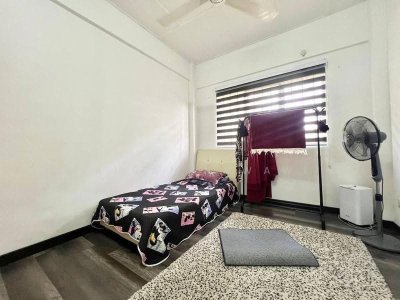 Apartment for Sale at Vista Seri Putra - Fauran Nawawi - PropertyGuru.com.my