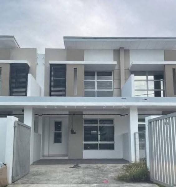 2-storey Terraced House for Rent in Pasir Gudang (Johor) - Elvis Sim - Exterior - PropertyGuru.com.my