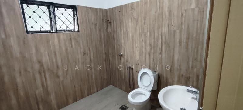 Commercial Bungalow for Sale in Petaling Jaya (Selangor) - Jack Chong - Bathroom - PropertyGuru.com.my