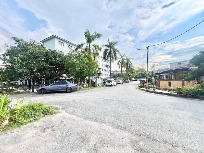 2-storey Terraced House for Sale in Taman Seri Mewah (Kajang) - Fauran Nawawi - PropertyGuru.com.my