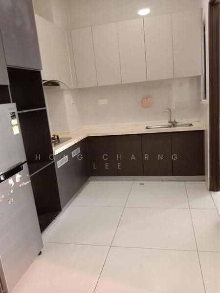 Condominium for Rent at Bay Laurel @ Country Garden Danga Bay - Hong Charng Lee - Kitchen - PropertyGuru.com.my