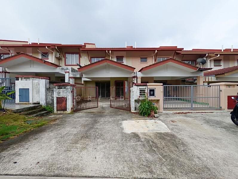 Terraced House for Sale in Aman Putri (Sungai Buloh) - NORFADILAH ZAINUDDIN - Exterior - PropertyGuru.com.my