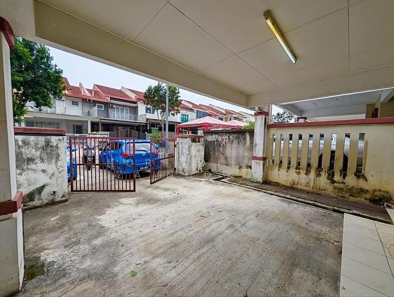 Terraced House for Sale in Aman Putri (Sungai Buloh) - NORFADILAH ZAINUDDIN - Exterior - PropertyGuru.com.my