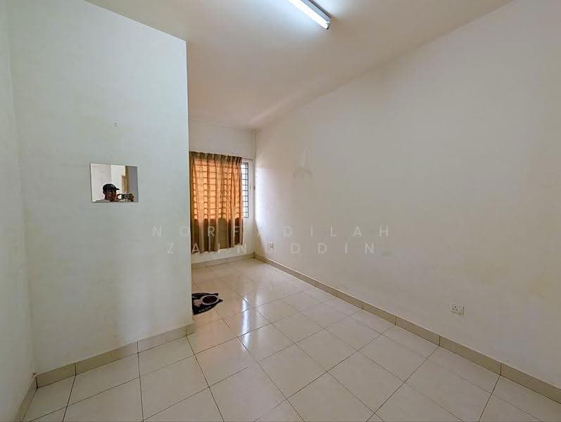 Terraced House for Sale in Aman Putri (Sungai Buloh) - NORFADILAH ZAINUDDIN - Interior - PropertyGuru.com.my