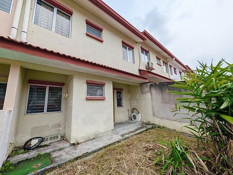 Terraced House for Sale in Aman Putri (Sungai Buloh) - NORFADILAH ZAINUDDIN - Exterior - PropertyGuru.com.my