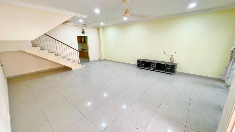 2-storey Terraced House for Sale in Sungai Buloh (Selangor) - Fauran Nawawi - PropertyGuru.com.my
