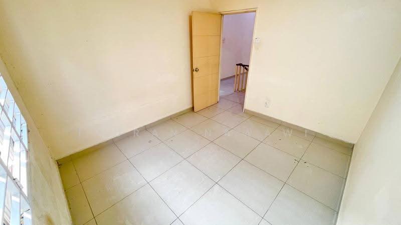 2-storey Terraced House for Sale in Sungai Buloh (Selangor) - Fauran Nawawi - PropertyGuru.com.my