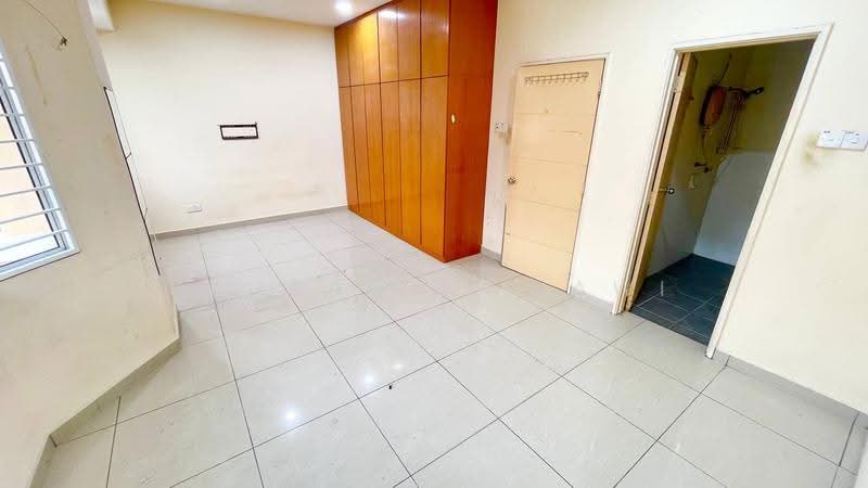 2-storey Terraced House for Sale in Sungai Buloh (Selangor) - Fauran Nawawi - PropertyGuru.com.my