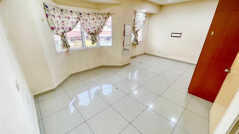 2-storey Terraced House for Sale in Sungai Buloh (Selangor) - Fauran Nawawi - PropertyGuru.com.my