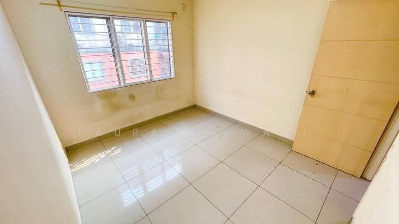2-storey Terraced House for Sale in Sungai Buloh (Selangor) - Fauran Nawawi - PropertyGuru.com.my