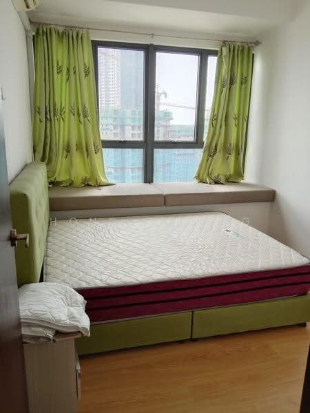 Condominium for Rent at Royal Strand @ Country Garden Danga Bay - Hong Charng Lee - Bedroom - PropertyGuru.com.my