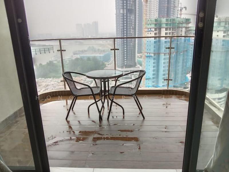 Condominium for Rent at Royal Strand @ Country Garden Danga Bay - Hong Charng Lee - Balcony - PropertyGuru.com.my