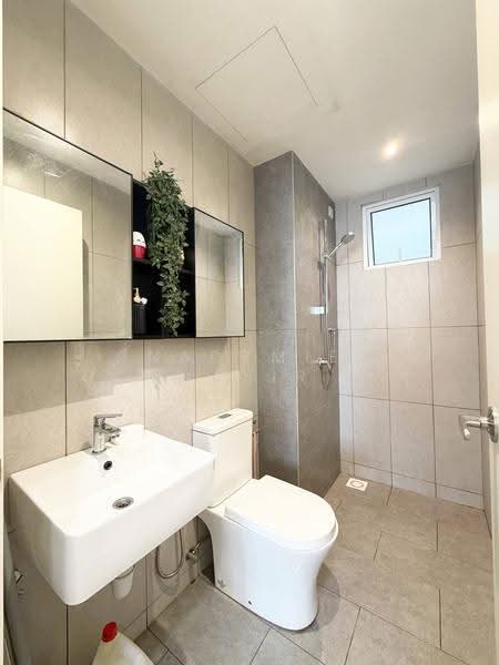 Service Residence for Sale at Tuan 2egacy - Nadzmie Nasir - Bathroom - PropertyGuru.com.my
