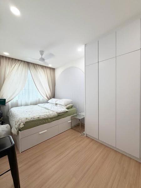 Service Residence for Sale at Tuan 2egacy - Nadzmie Nasir - Bedroom - PropertyGuru.com.my