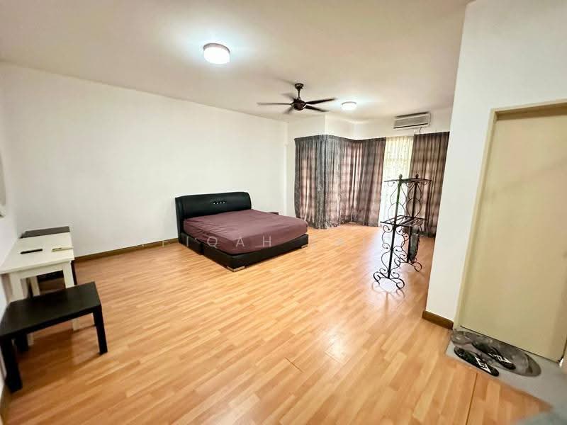 2-storey Terraced House for Sale in Denai Alam (Shah Alam) - Afiqah zaidi - Bedroom - PropertyGuru.com.my