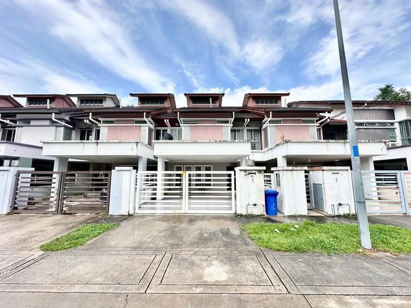 2-storey Terraced House for Sale in Denai Alam (Shah Alam) - Afiqah zaidi - PropertyGuru.com.my