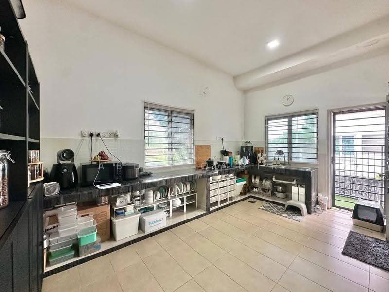 Rumah Teres 2-Tingkat untuk Dijual di Bandar Saujana Putra (Tanjong Duabelas) - Abdul Qadir - PropertyGuru.com.my