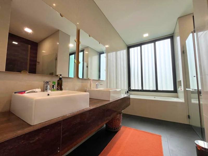 Rumah Berkembar untuk Dijual di Glenmarie (Selangor) - Josephine Chou - Bathroom - PropertyGuru.com.my