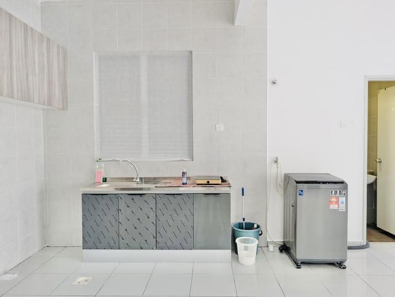 Kondominium untuk Disewa di Residensi Adelia - Erin Yusof - Kitchen - PropertyGuru.com.my