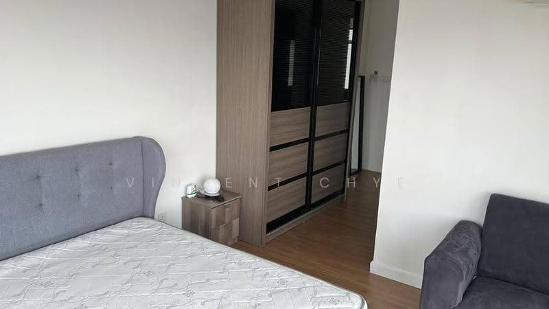 Kondominium untuk Disewa di Vivo Residential Suites - Vincent Chye - Bedroom - PropertyGuru.com.my