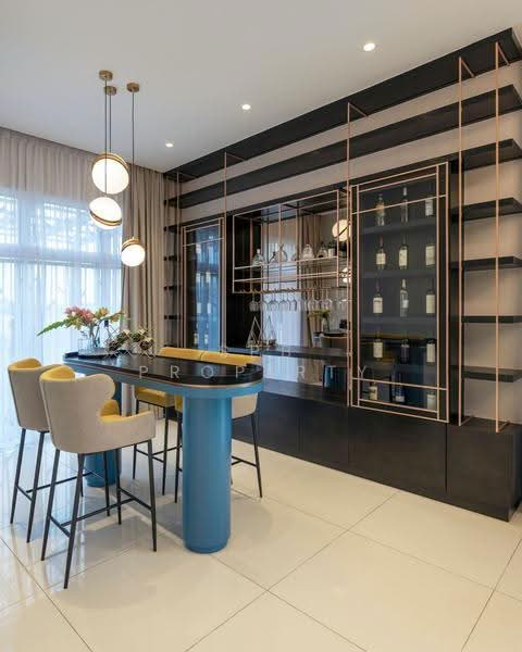 Rumah Banglo untuk Dijual di Taman Nuri (Durian Tunggal) - Ben - Dining Room - PropertyGuru.com.my