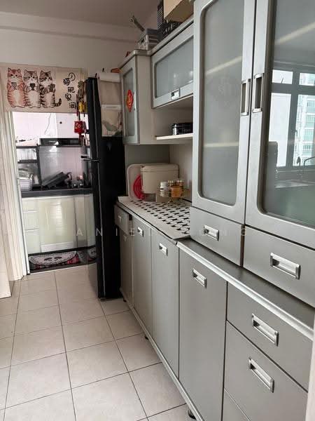 Apartment for Sale at Pulai View - Daniel Yong - Kitchen - PropertyGuru.com.my
