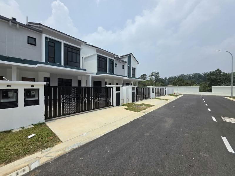 Rumah Teres 2-Tingkat untuk Dijual di Skudai (Johor) - Shawn Chan - Exterior - PropertyGuru.com.my