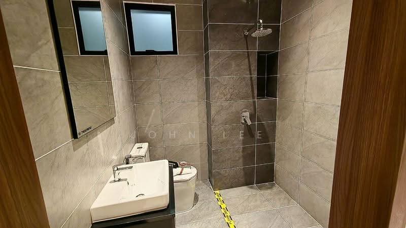 Tanah Komersial untuk Dijual di Johor Bahru (Johor) - John Lee - Bathroom - PropertyGuru.com.my