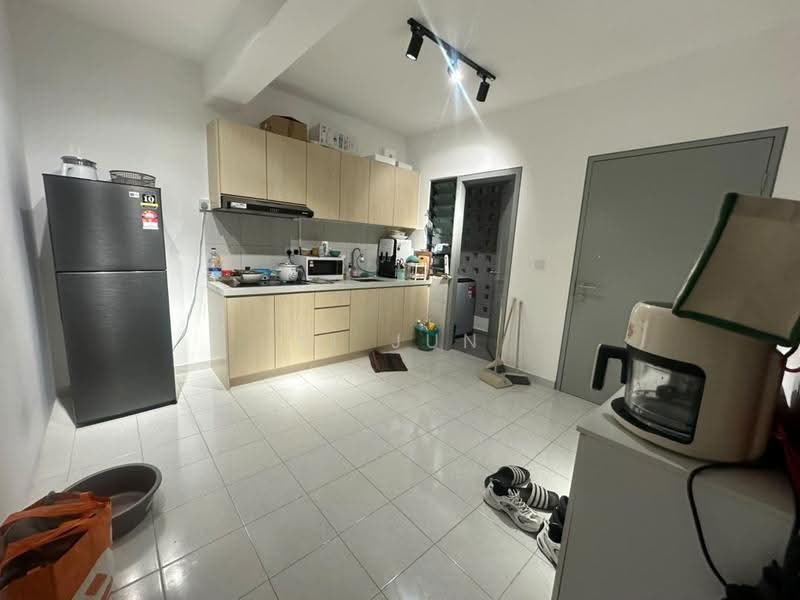 Pangsapuri untuk Disewa di Residensi Aman Jalil - Yi Jun - Kitchen - PropertyGuru.com.my