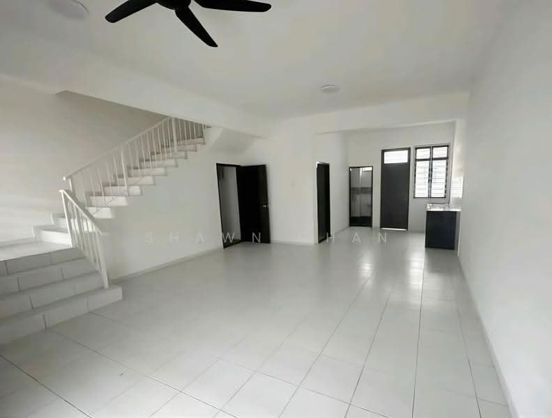 2-storey Terraced House for Sale in Johor Bahru (Johor) - Shawn Chan - Living Room - PropertyGuru.com.my