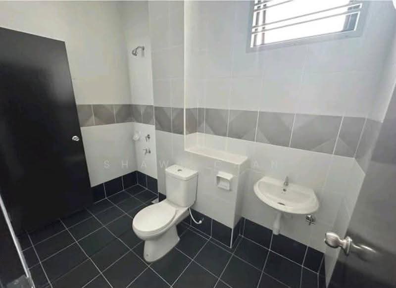 2-storey Terraced House for Sale in Johor Bahru (Johor) - Shawn Chan - Bathroom - PropertyGuru.com.my