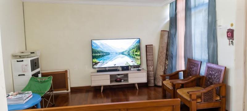 2-storey Terraced House for Sale in Tampoi (Johor) - Stefan Yu - Living Room - PropertyGuru.com.my