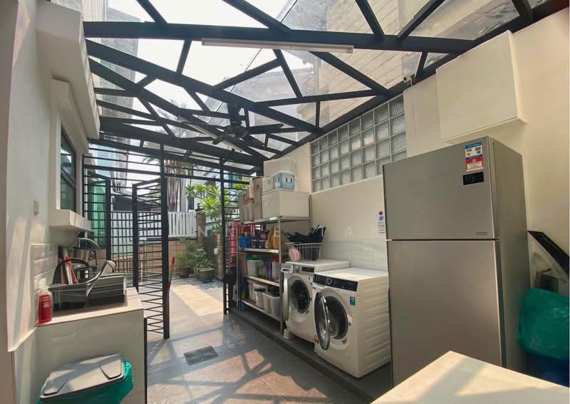 Rumah Berkembar untuk Disewa di Bandar Saujana Putra (Tanjong Duabelas) - Annie Tan - Exterior - PropertyGuru.com.my