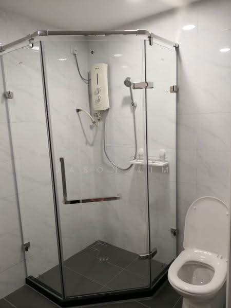 Kondominium untuk Disewa di The Straits View Condominium - Jason Lim - Bathroom - PropertyGuru.com.my
