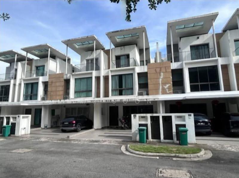 Rumah Teres 3-Tingkat untuk Dijual di Cyberjaya (Selangor) - Mr Soon - Exterior - PropertyGuru.com.my