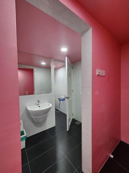 Shop for Rent in Taman Tun Dr Ismail (Kuala Lumpur) - Soon Sheng Law - Bathroom - PropertyGuru.com.my