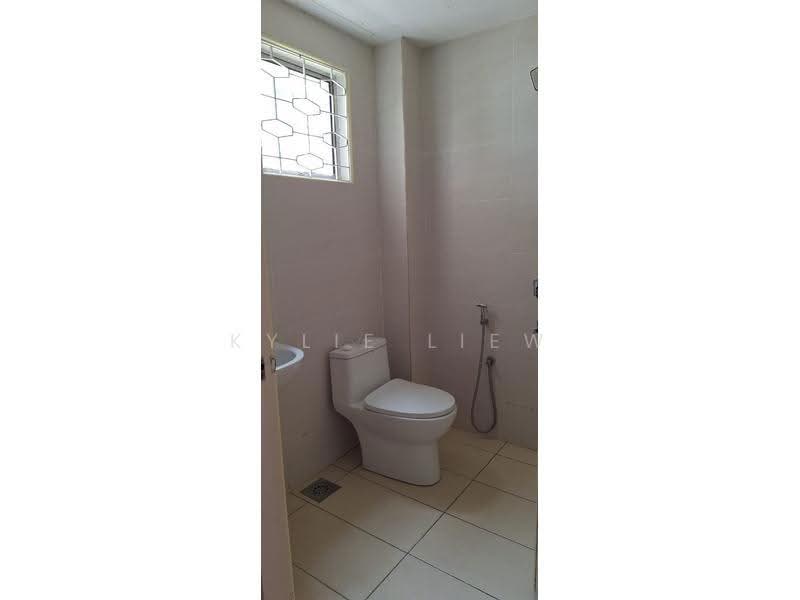 Kondominium untuk Dijual di Menara Polo - Kylie Liew - Bathroom - PropertyGuru.com.my