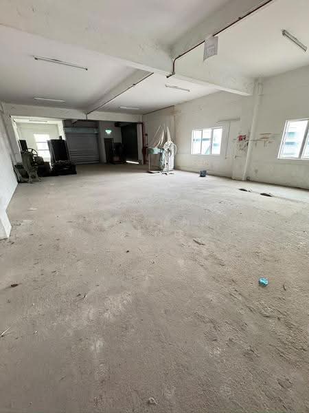 Shop / Office for Rent in Taman Equine (Seri Kembangan) - Wai Ann Teng - Interior - PropertyGuru.com.my