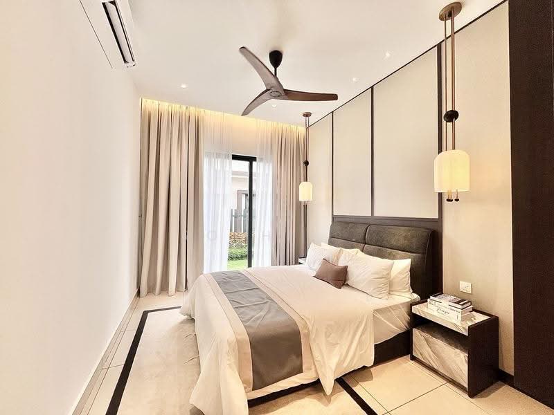 Semi-Detached House for Sale in Bandar Puteri Bangi (Bangi) - Rodhie . - Bedroom - PropertyGuru.com.my