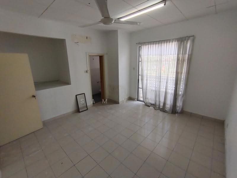 2-storey Terraced House for Sale in Taman Desa Bukit Cahaya (Cheras) - Sam Yap - Interior - PropertyGuru.com.my