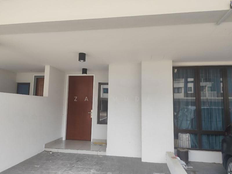 Kondominium untuk Disewa di Ayden Townhouse Warisan Puteri - Zai Muda - PropertyGuru.com.my