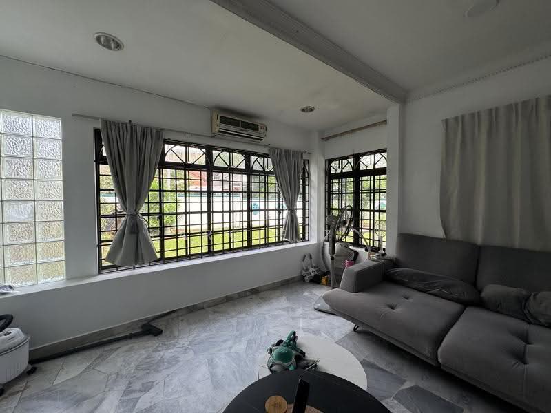 Rumah Teres 2-Tingkat untuk Dijual di Bandar Baru Sri Petaling (Sri Petaling) - Carole Teh - Living Room - PropertyGuru.com.my
