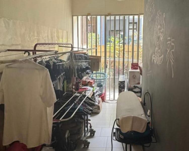 2-storey Terraced House for Sale in Bukit Jelutong (Shah Alam) - Dyana Asri - Interior - PropertyGuru.com.my
