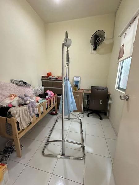 2-storey Terraced House for Sale in Setia Tropika (Johor Bahru) - Jessica Tiew - Bedroom - PropertyGuru.com.my